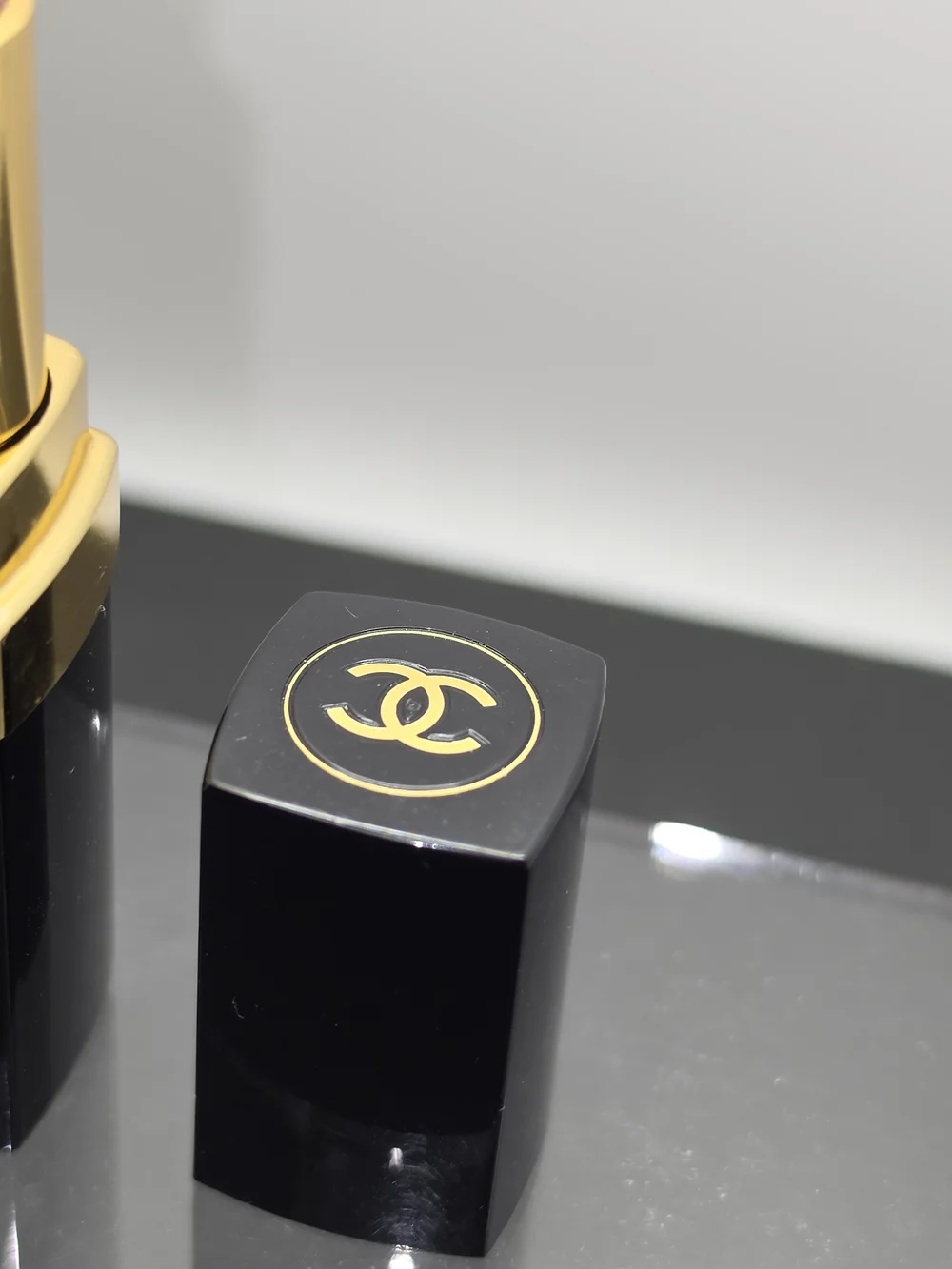 CHANEL vintage hydrasoleil